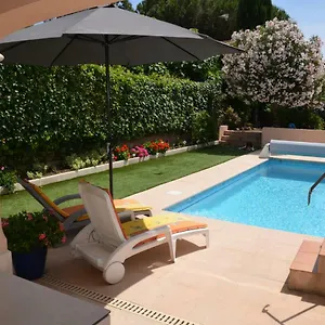  Hébergement de vacances Studio Hirondelle France